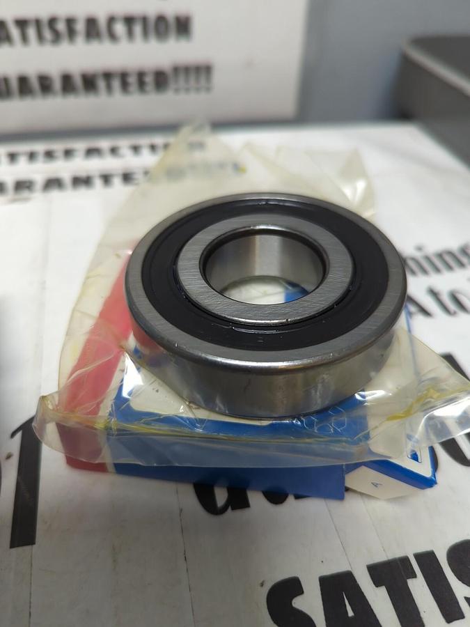 SKF,6306-2RS1,DOUBLE SEALED DEPP GROOVE BALL BEARINGS LOT OF 2 NOS