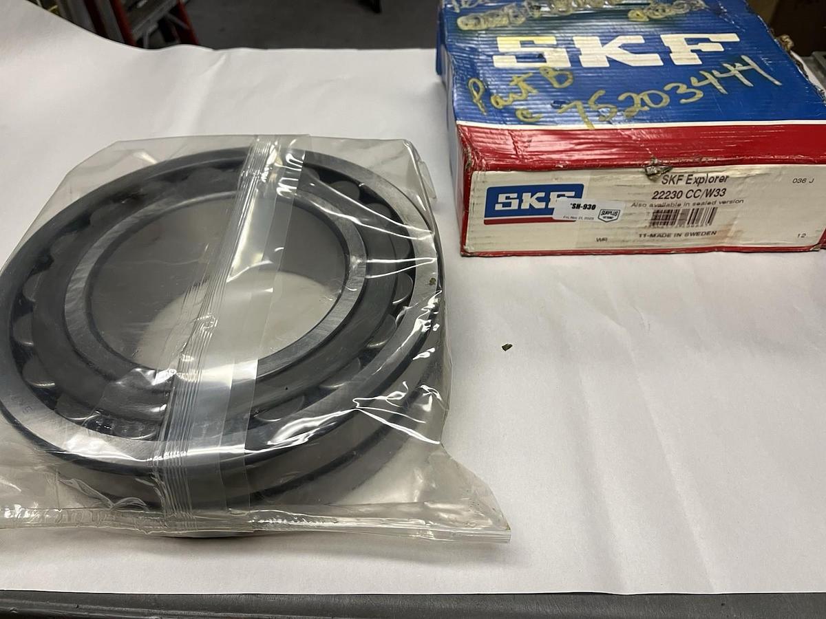 SKF,22230 CC/W33,SPHERICAL ROLLER BEARING 150MM BORE NOS