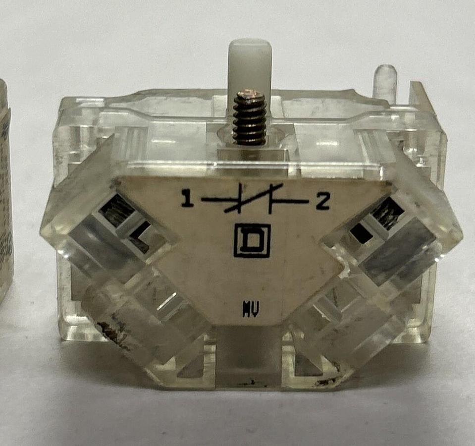 SQUARE D,9001-KA3,CONTACT BLOCK LOT OF 2 NOS