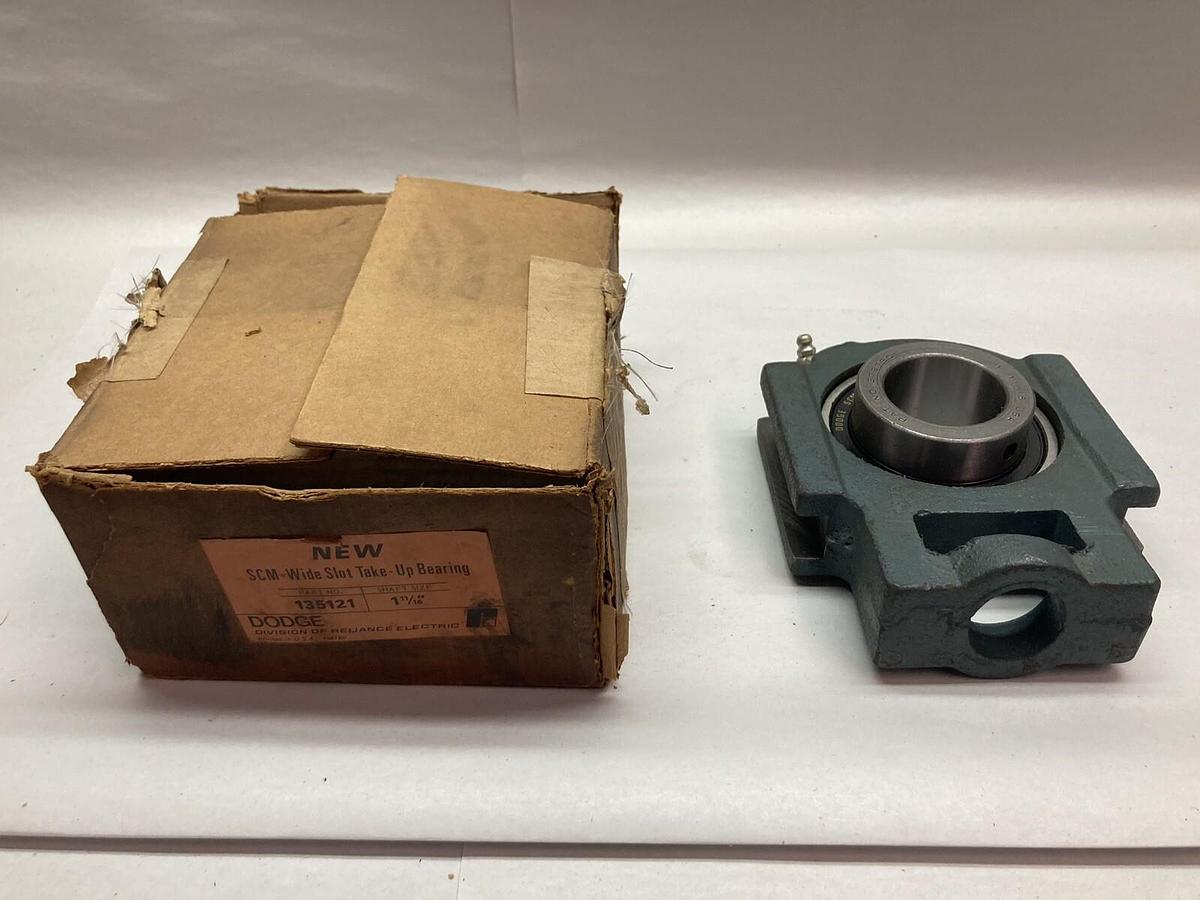 Dodge,135121,SCM Wide Slot Take-Up Bearing 1-11/16 Inch