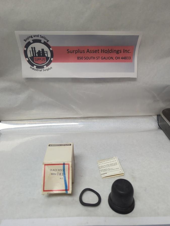 CUTLER-HAMMER,10250TA3,BLACK BOOT NOS