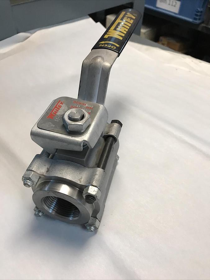 Whitey,SS-62TF20,1-1/4 INCH Ball Valve 316 Stainless 2160PSI