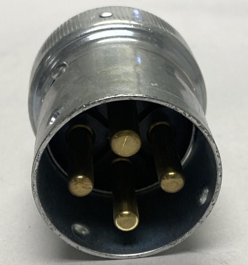 RUSSELLSTOLL,8597,PLUG NEW NO BOX