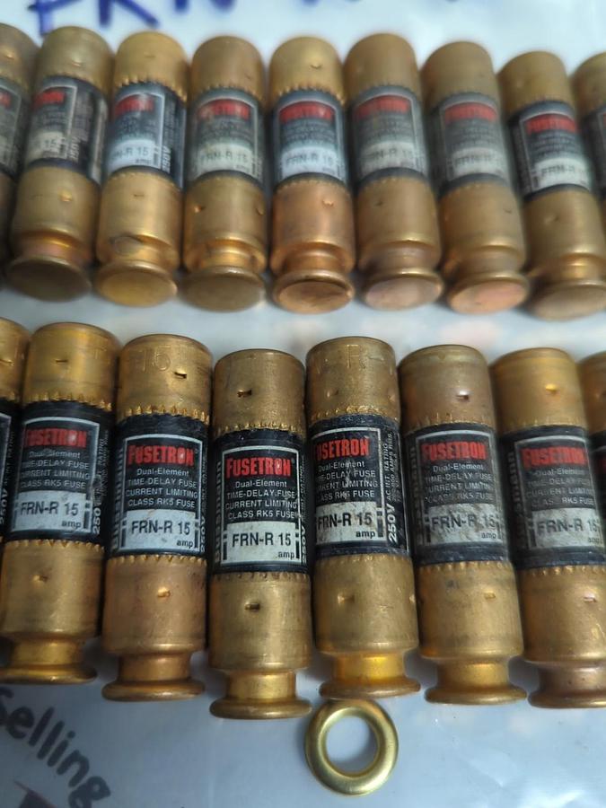 Used COOPER BUSSMANN,FRN-R-15,FUSETRON 15 AMP FUSE LOT OF 24 PRE-OWNED