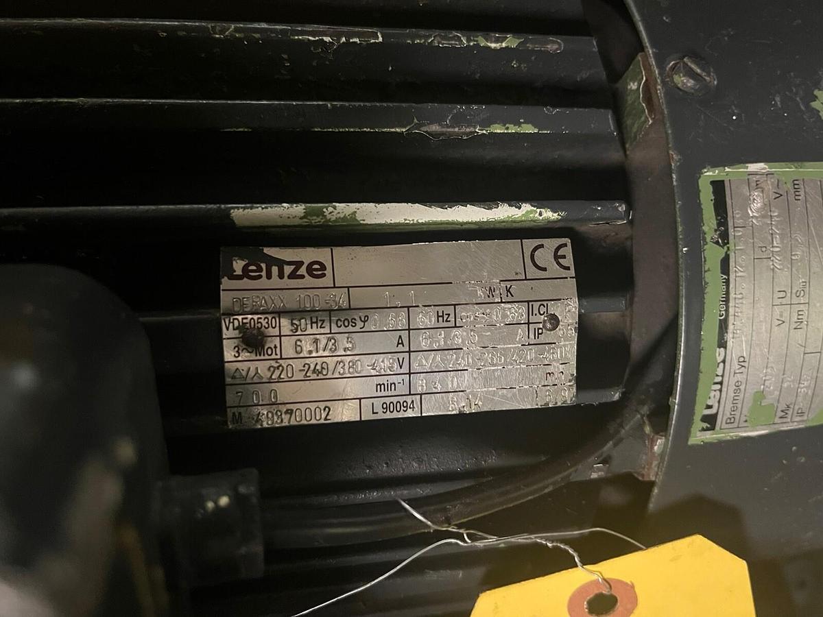 Used LENZE,DERAXX100-34,1.1KW BRAKE MOTOR 3PH 840RPM 240-266/420-460V