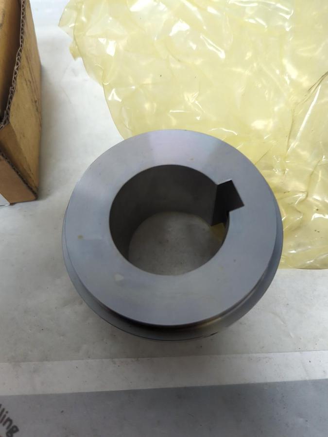 REXNORD,10287412,10HSB HUB 1.875" BORE 1/2" X 1/4" KW 1SS NOS