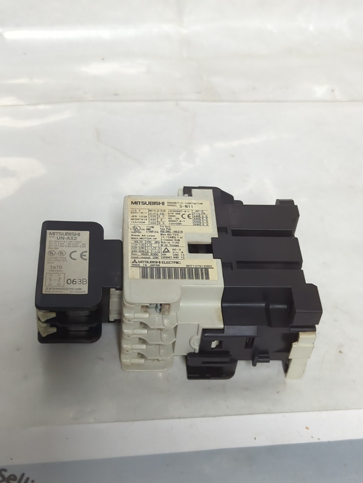 Used MITSUBISHI,S-N11,CONTACTOR WITH UN-AX2 AUXILIARY PRE-OWNED