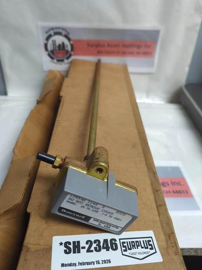 HONEYWELL,LP914A 1144 3,INSERTION TEMPERATURE SENSOR 15 INCH 25-125F NOS