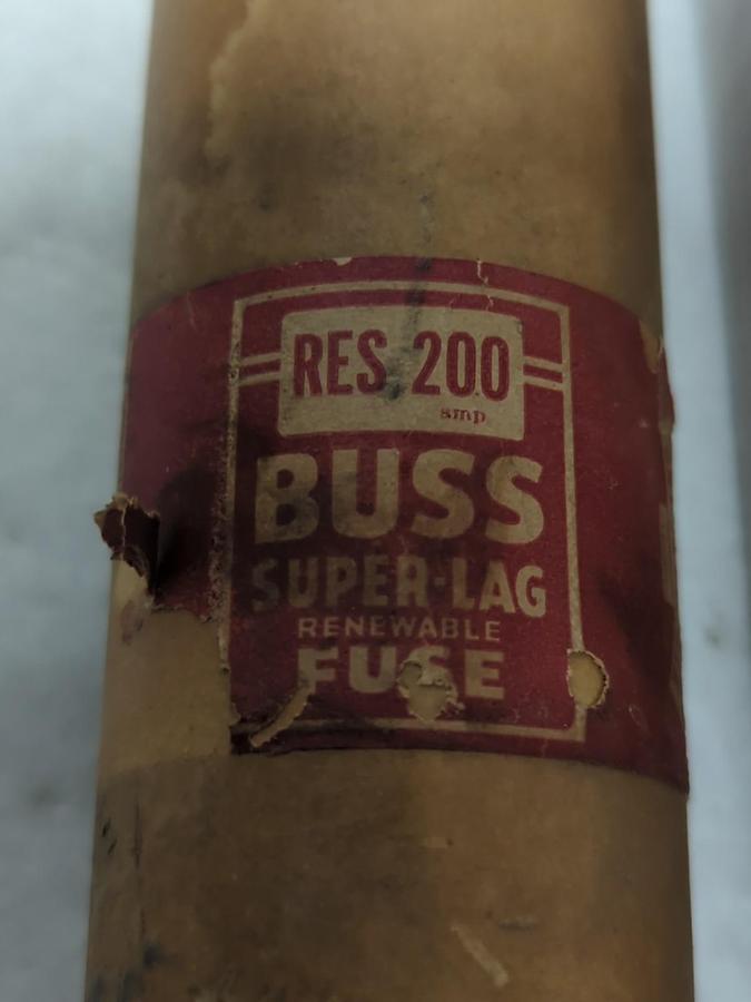 Used COOPER BUSSMANN,RES 200,SUPER-LAG RENEWABLE 200 AMP FUSE PRE-OWNED