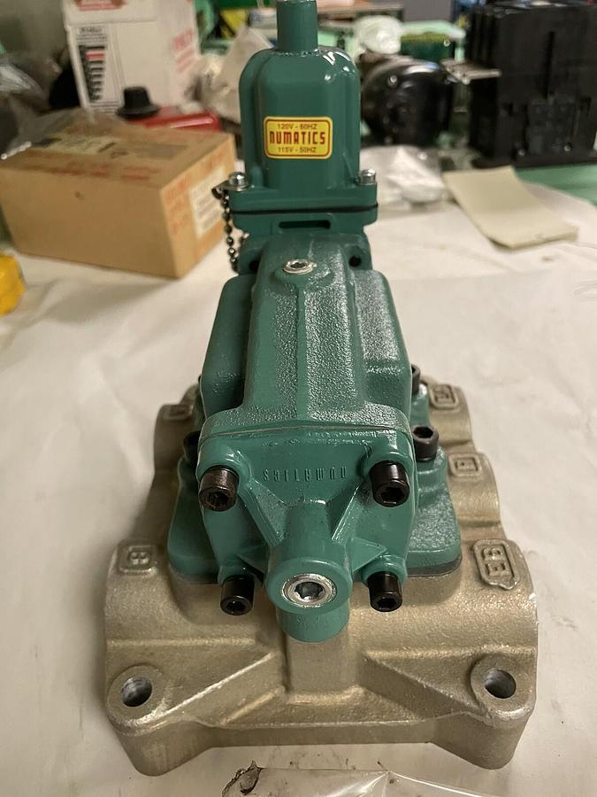 Used Numatics,6JSPA4SB,PNEUMATIC SOLENOID VALVE 120V COIL JSPA SERIES NOS