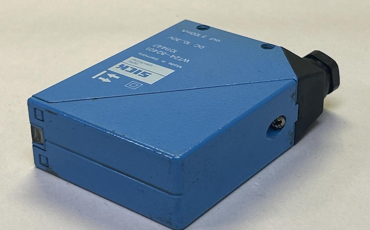 Used SICK,WT24-B2401,PROXIMITY PHOTOELECTRIC SENSOR