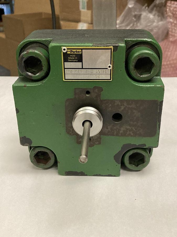 Used Parker,C10DCC101E50/0N1800,Cover Assembly