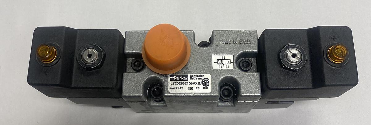 Parker,L7252832153VXBA,Solenoid Valve NOS
