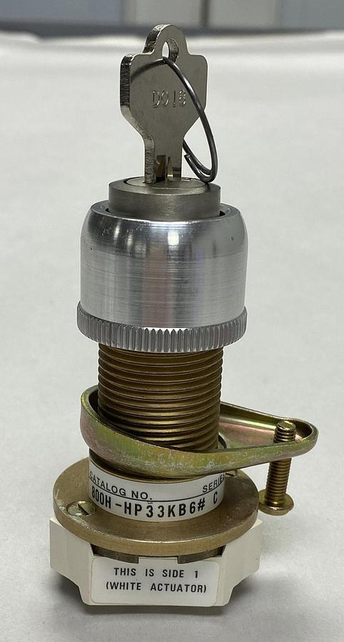 ALLEN BRADLEY,800H-HP33KB6,SER C SELECTOR SWITCH NEW NO BOX