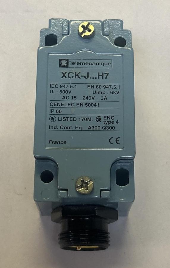 Used TELEMECANIQUE,XCK-JH7,LIMIT SWITCH