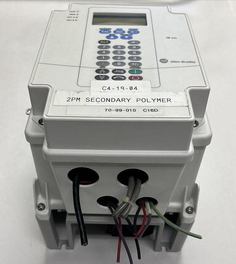 Used ALLEN BRADLEY,20AD8P0C3AYNNNC0,VFD SER A AC DRIVE POWERFLEX 70 3PH 8A 3.7KW 5HP