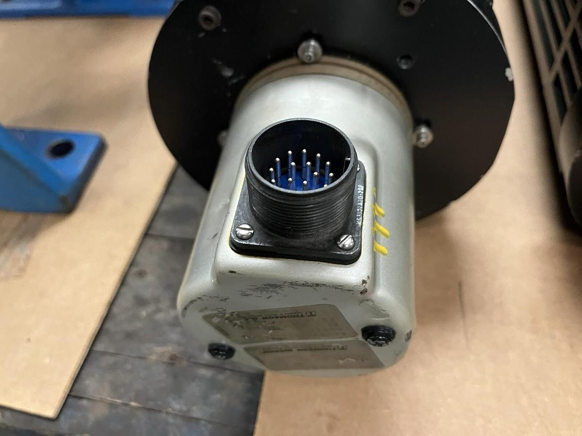 Used IIS,BLM7-R3700-1024,AC SERVO MOTOR THOMSON MICRON 36-306-886-1531 POS TRANSDUCER