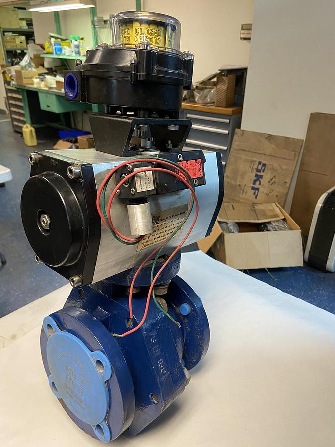 Sureseal,VR3C2YAA2NGA,Size 3 INCH Actuator Ball Valve 250CWP with Asco