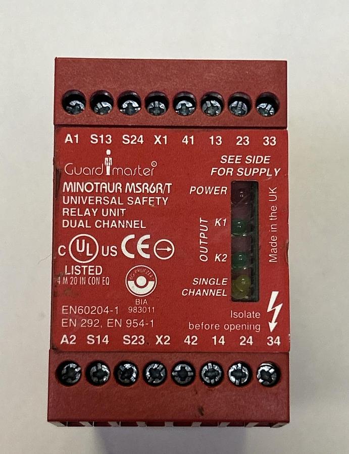 Used ALLEN BRADLEY,440R-C23017,SAFETY RELAY