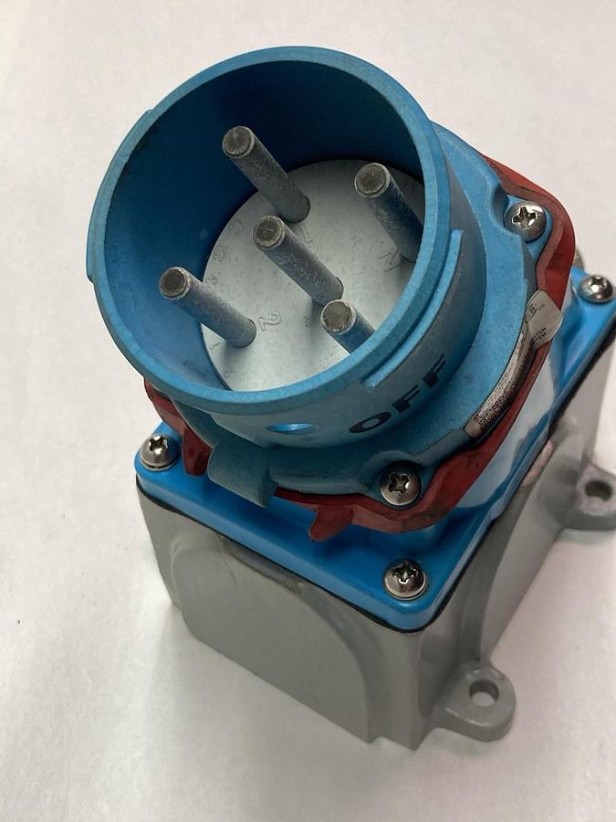 Used Meltric,33-38047 DS30,30A Disconnect Switch Receptacle