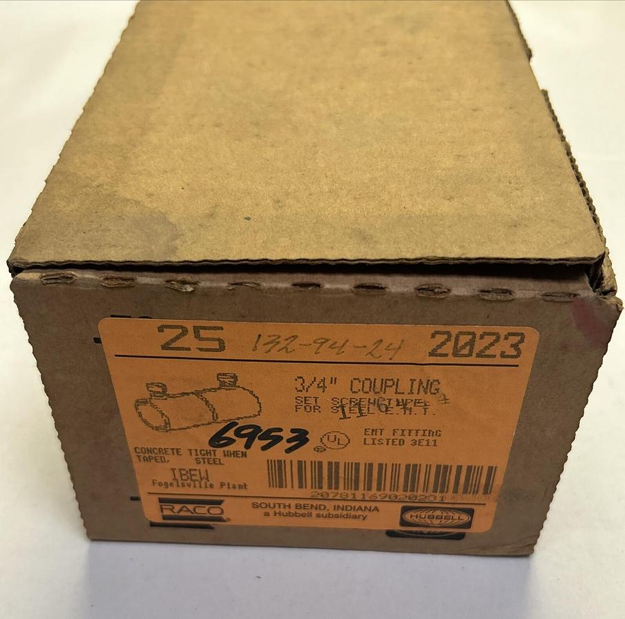 HUBBELL,EMT,COUPLING 3/4IN LOT OF 25 NOS
