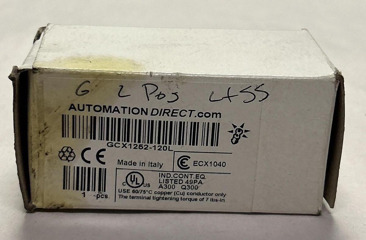 Used AUTOMATION DIRECT,GCX1252-120L,GREEN SELECTOR SWITCH NEW