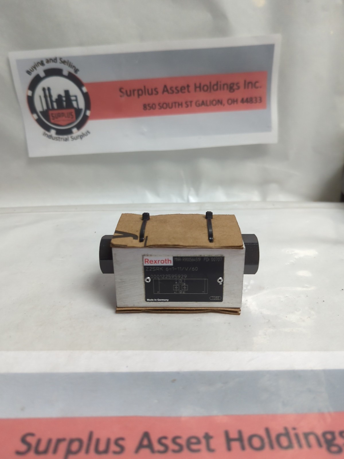 REXROTH,R900564519,CHECK VALVE Z2FSK 6-1-11/V/60 NOS