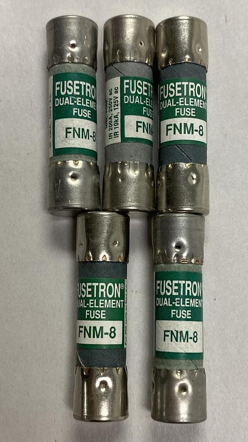 COOPER BUSSMANN,FNM-8,FUSETRON 8 AMP FUSE LOT OF 5 NEW NO BOX
