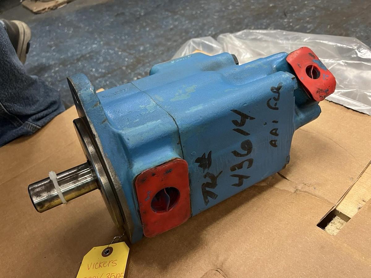 Used VICKERS,3520V-35A5-1A6-20-282-D880,HYDRAULIC VANE PUMP
