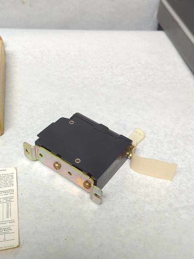 ALLEN-BRADLEY,815-BOV4,OVERLOAD RELAY SIZE 00-01 NOS