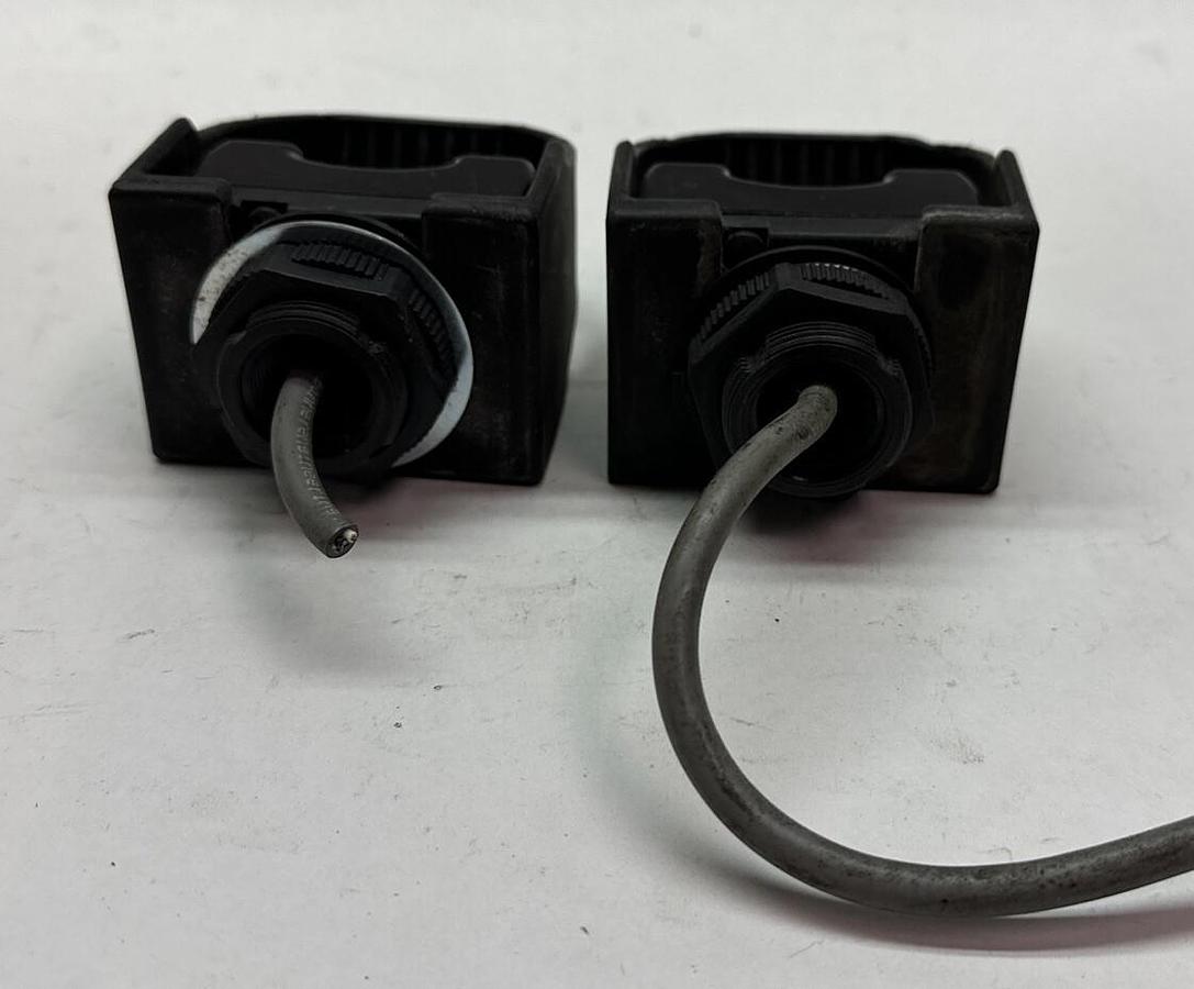 Used Banner,OTBVP6,Optical Touch Button Sensor wOTC-1-BK Field Cover LOT of 2