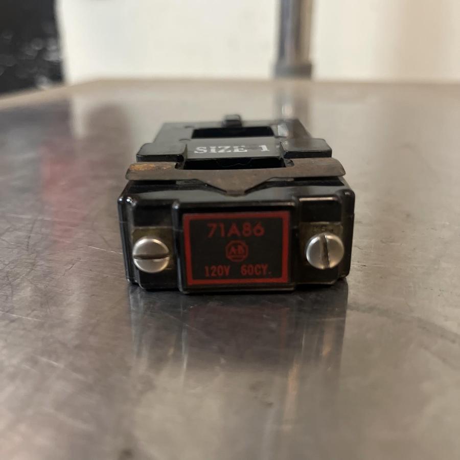 Used ALLEN BRADLEY,71A86,STARTER CONTACTOR COIL 120V