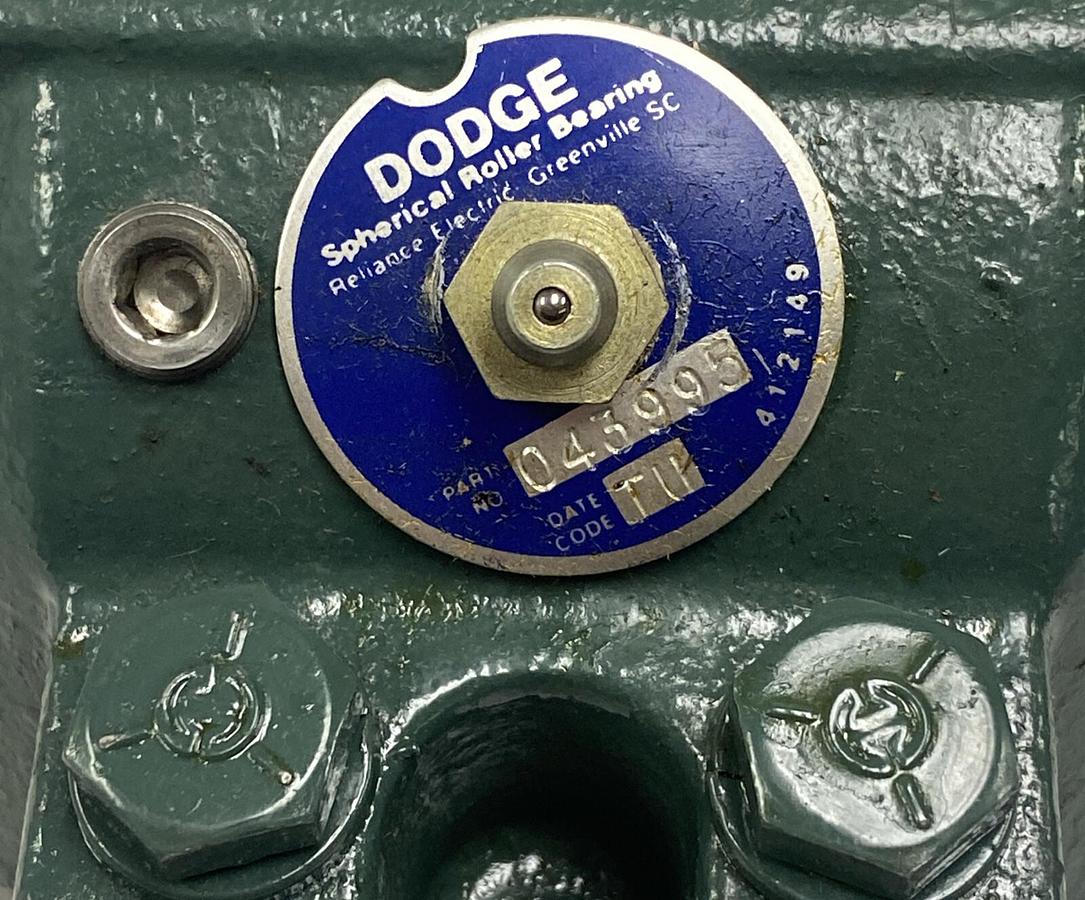 DODGE,043995,2-BOLT PILLOW BLOCK ROLLER BEARING NEW NO BOX