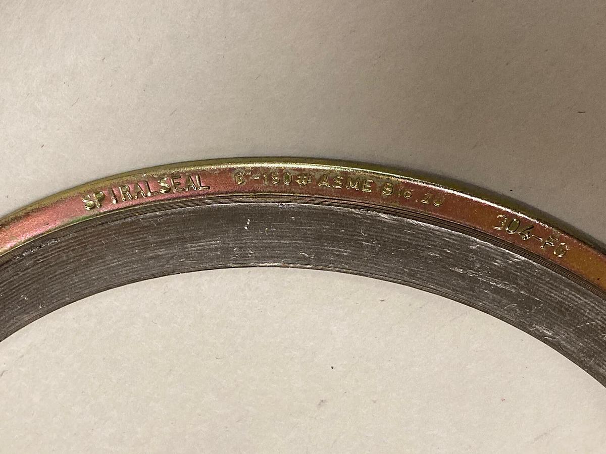 Used Garlock,B16.20 304-FG,Flex Seal Spiral Wound 6 Inches 6-150 ASME Lot of 4