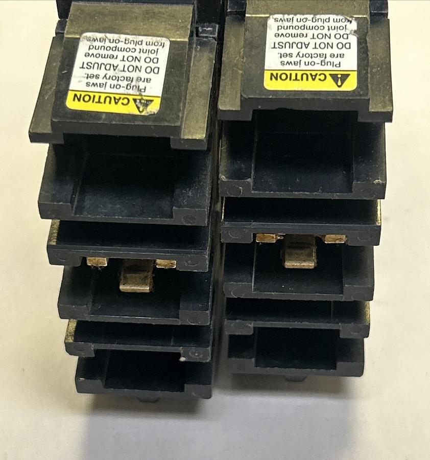Used SQUARE D,FH16020B,I-LINE CIRCUIT BREAKER 20A 277V 1P LOT OF 2