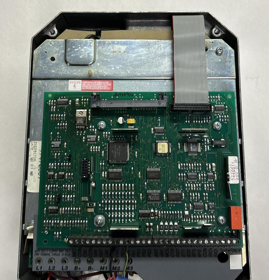 Used TB WOODS,WFC4001-0CHT,DRIVE 2.2A 460V 50/6HZ 1HP NO COVER