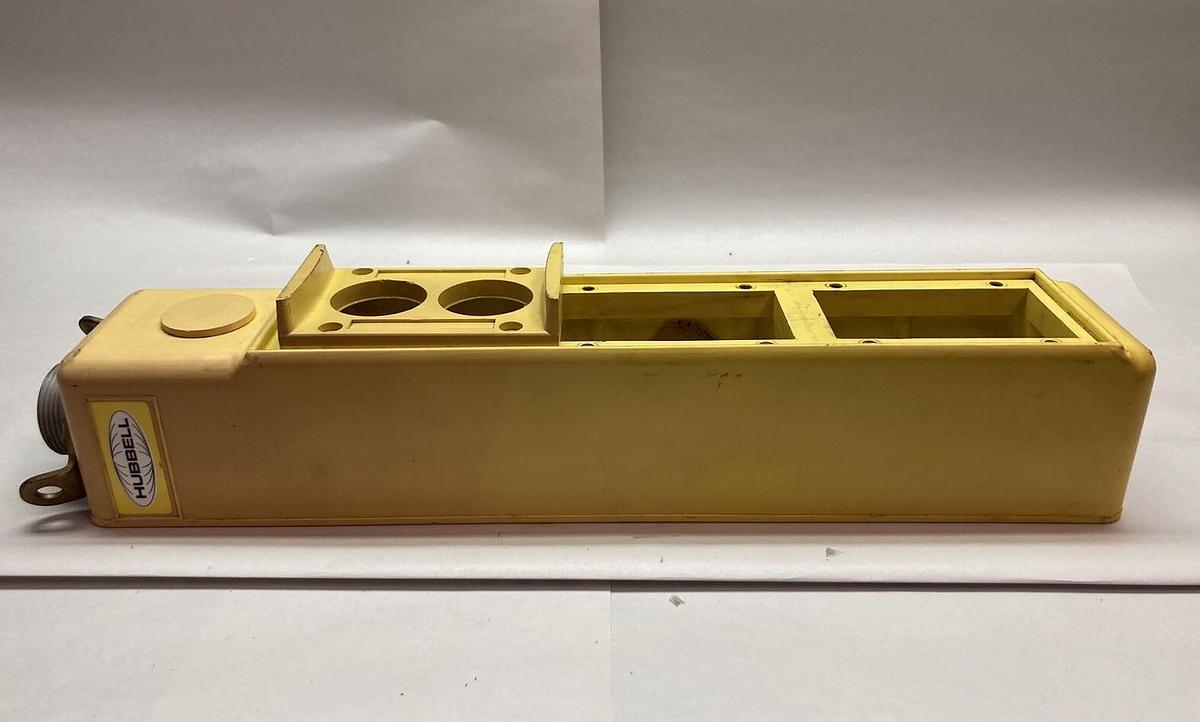 Used Hubbell,Type 2020 PBP,6-Button Pushbutton Pendant Control Station HOUSING ONLY