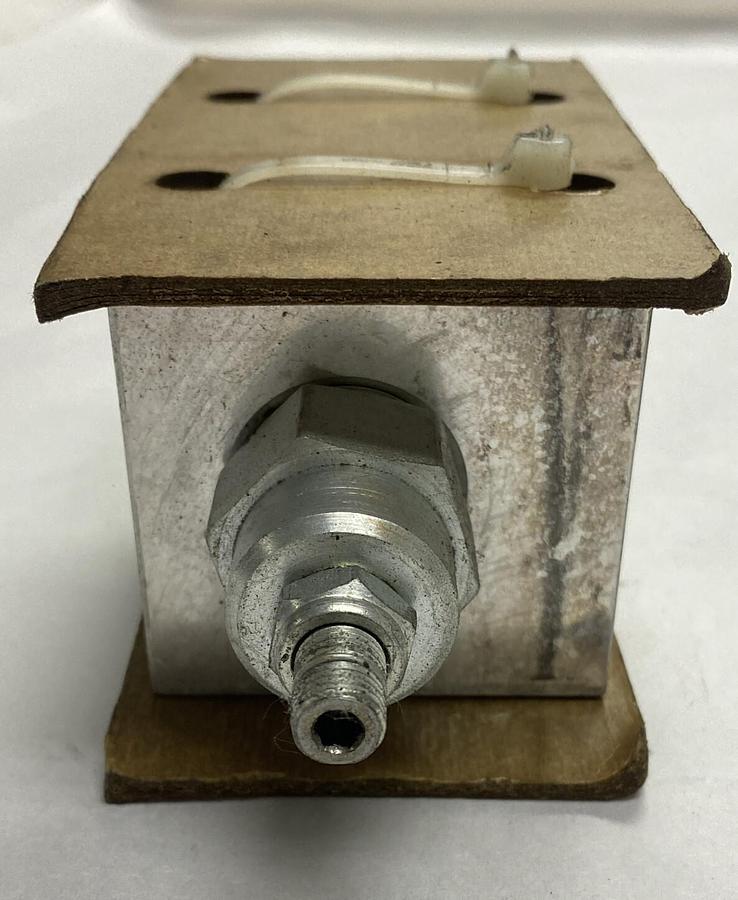 Used Dynex/Rivett,S8837-D05-P-V-20,Inlet Pressure Reducing Valve 3000 PSI