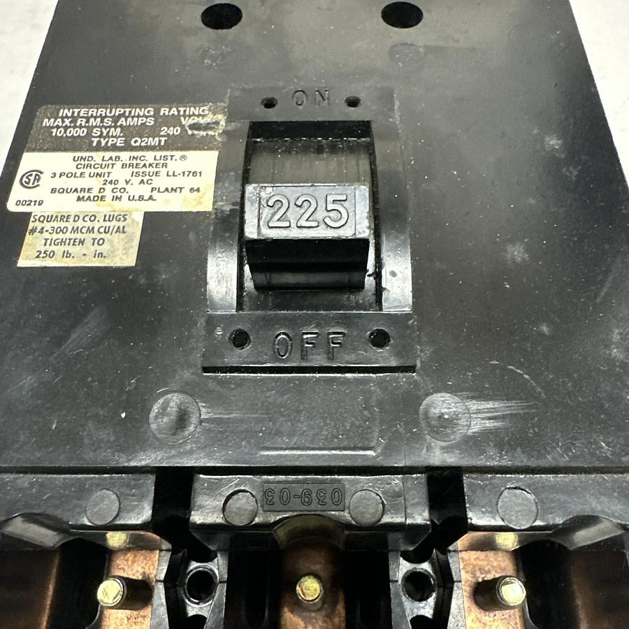 Used Square-D,Q2M3225MT,225 Amp 3 Pole Molded Circuit Breaker