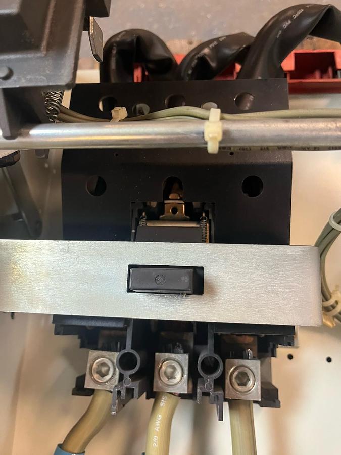 Used CUTLER HAMMER,F2100,200 AMP FUSED DISCONNECT MCC BUCKET 480V