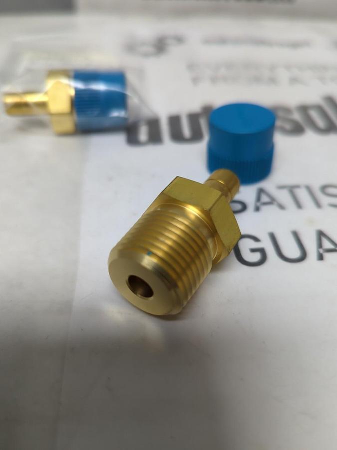 SWAGELOK,B-6-TA-1-8,3/8T X 1/2MNPT MALE ADAPTER LOT OF 2 NOS