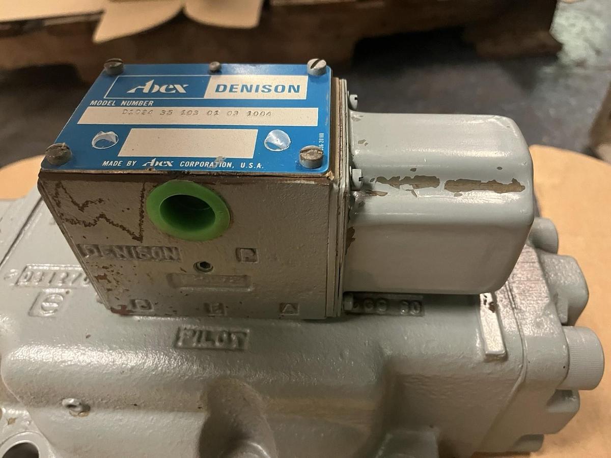 Used DENISON,D1D24-35103-01-03-1004,HYDRAULIC VALVE