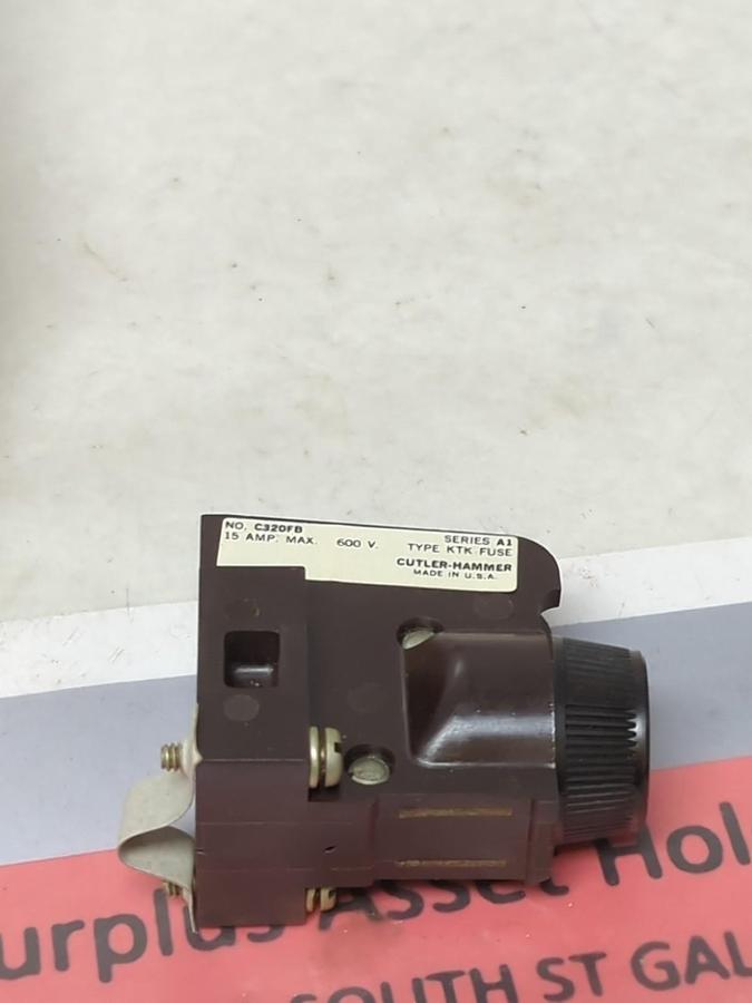 CUTLER-HAMMER,C320FB,FUSE HOLDER 15 AMP 600V NOS