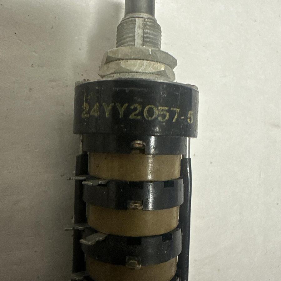 Used Grayhill,24YY2057-5,10 Position Rotary Switch (G083)