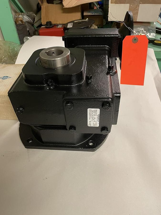 Used WINSMITH,E30MSFD,GEAR REDUCER RATIO 200 .5610HP 1750RPM E30MSFDF1230LC
