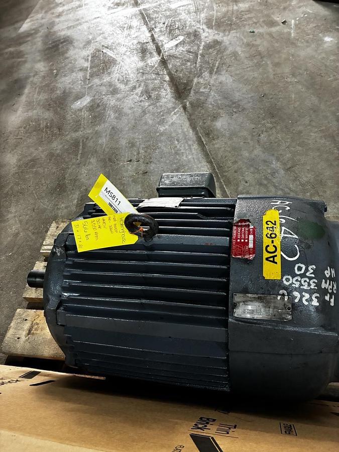 Used WESTINGHOUSE,AUEP,LIFE-LINE A MOTOR 30HP 440V 3PH 3550RPM 326U