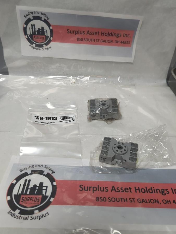 TYCO,27E892,RELAY SOCKET LOT OF 2 NOS