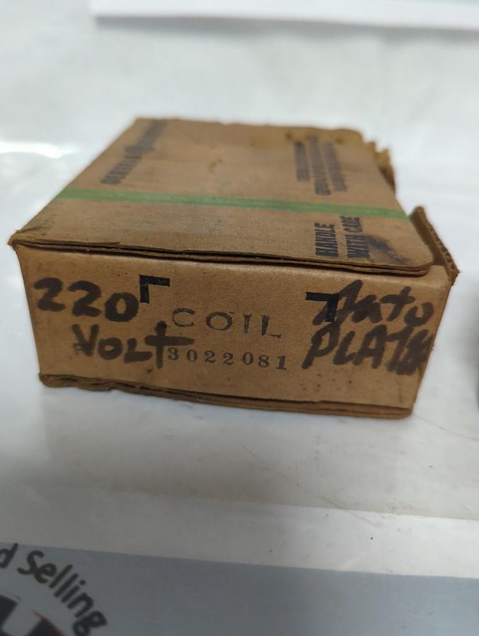 GENERAL ELECTRIC,3022081,COIL 220V NOS