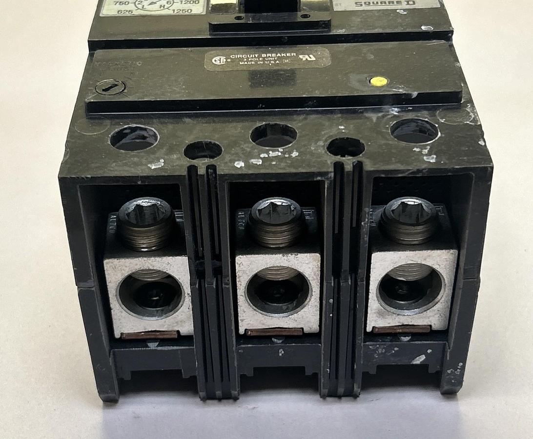 Used SQUARE D,KAL3625025M,CIRCUIT BREAKER 250A 600V 3P