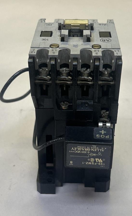 Used ALLEN BRADLEY,100-A18NZ*3,CONTACTOR 24VDC COIL